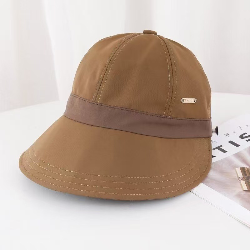 baseball cap Sunscreen face enhancing small equestrian hat, 2025 new adjustable color blocking travel, sun shading, leisure versatile big head circumf