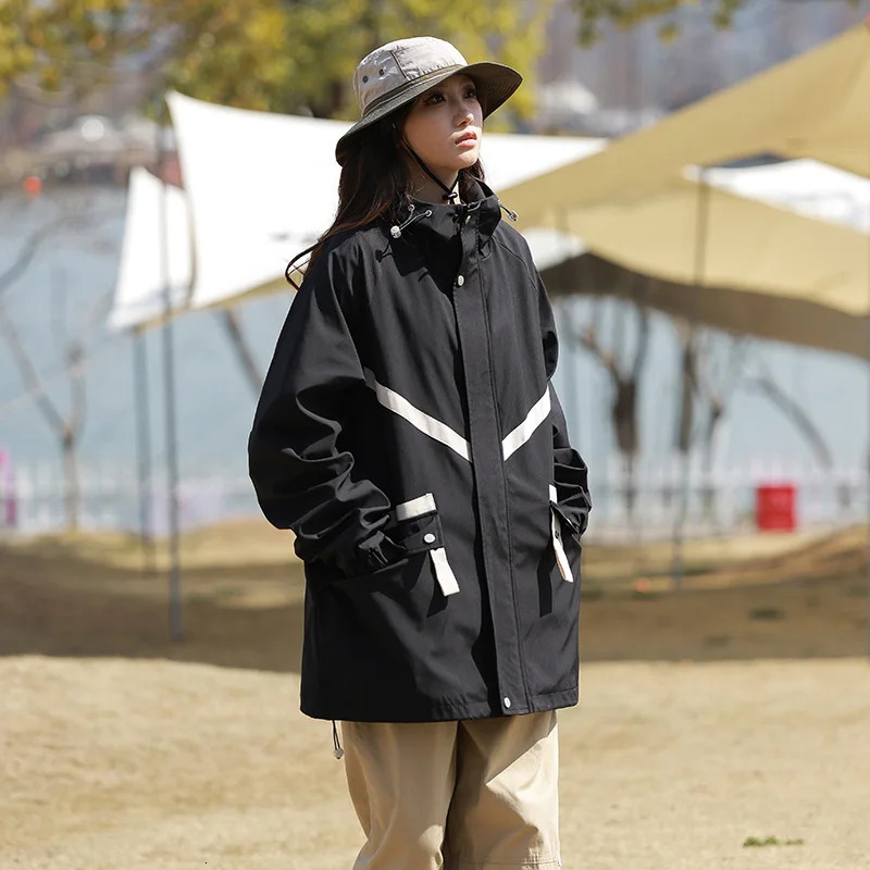 Outdoor Hooded Punching Jacket Waterproof Mens Women Models Spring Autumn Thin Section Windproof Soft 250313