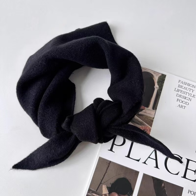 K116 Treasure item small scarf autumn and winter containing wool soft and waxy multi-purpose scarf collar small scarf to reduce age and versatile tria