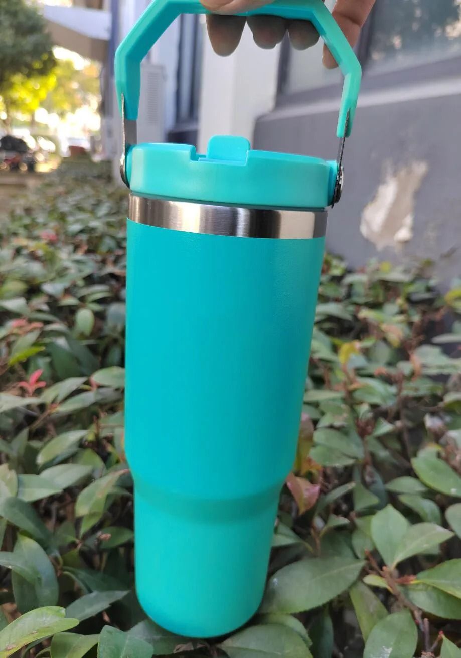 US Warehouse Water Bottles 30oz 20oz Cups Heat Preservation Stainless Steel Outdoor Large Capacity Tumblers Reusable Leakproof Flip Cup Water Bottle M