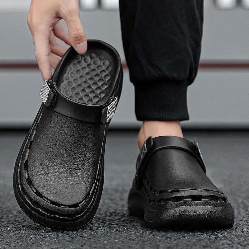 Quick-Dry EVA Solid Color Mens Sandals Fashion Trendy Lightweight Outdoor Travel Essentials Beach Shoes Casual Men Slippers