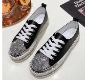 2025 New White Women's Designer Trendy Fashion Diamond Inlaid Sponge Cake Thick Bottom Shining Edge Fashion Board Shoes