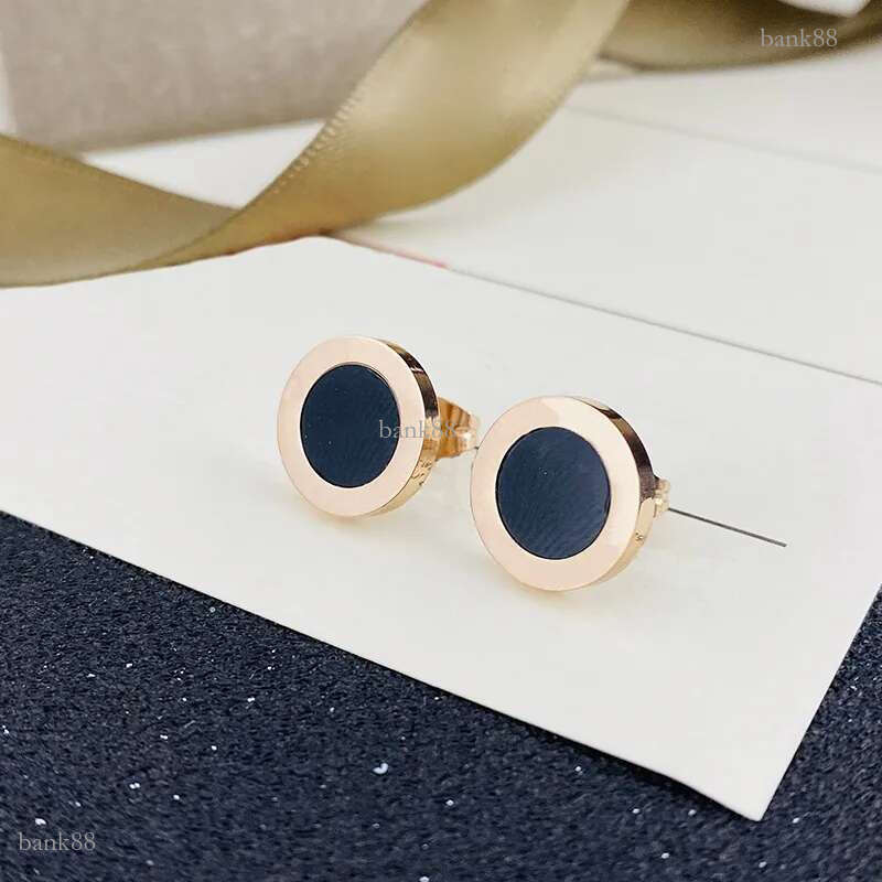 18K Gold Stainless Steel Jewelry Designer Stud Earrings For Women Fashion Luxury Brand Shell Agate Classic Love Heart Earring Diamond Ear Rings Jewelr