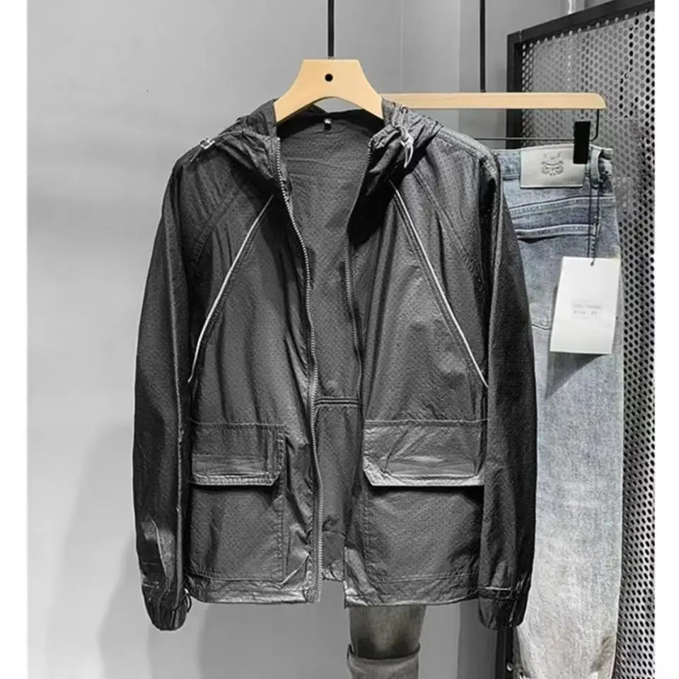 Sunscreen mens ultrathin breathable summer ice silk jacket with quick drying skin windproof cover and elastic sports W154 250313