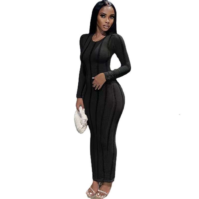 Wind Women's Winter New Fashionable Solid Color Back Hollow Out Woolen Long Sleeved Dress