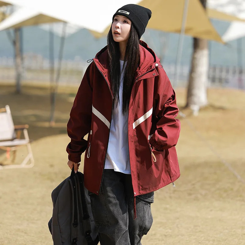 Outdoor Hooded Punching Jacket Waterproof Mens Women Models Spring Autumn Thin Section Windproof Soft 250313