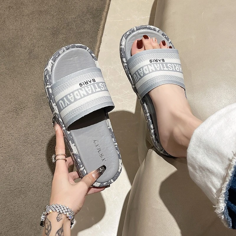 Women Slippers Fashion Casual Designer Shoes Platform Sexy High Heel Sandals Anti-slip Slip On Designer Shoes Slippers Big Size Slides Women