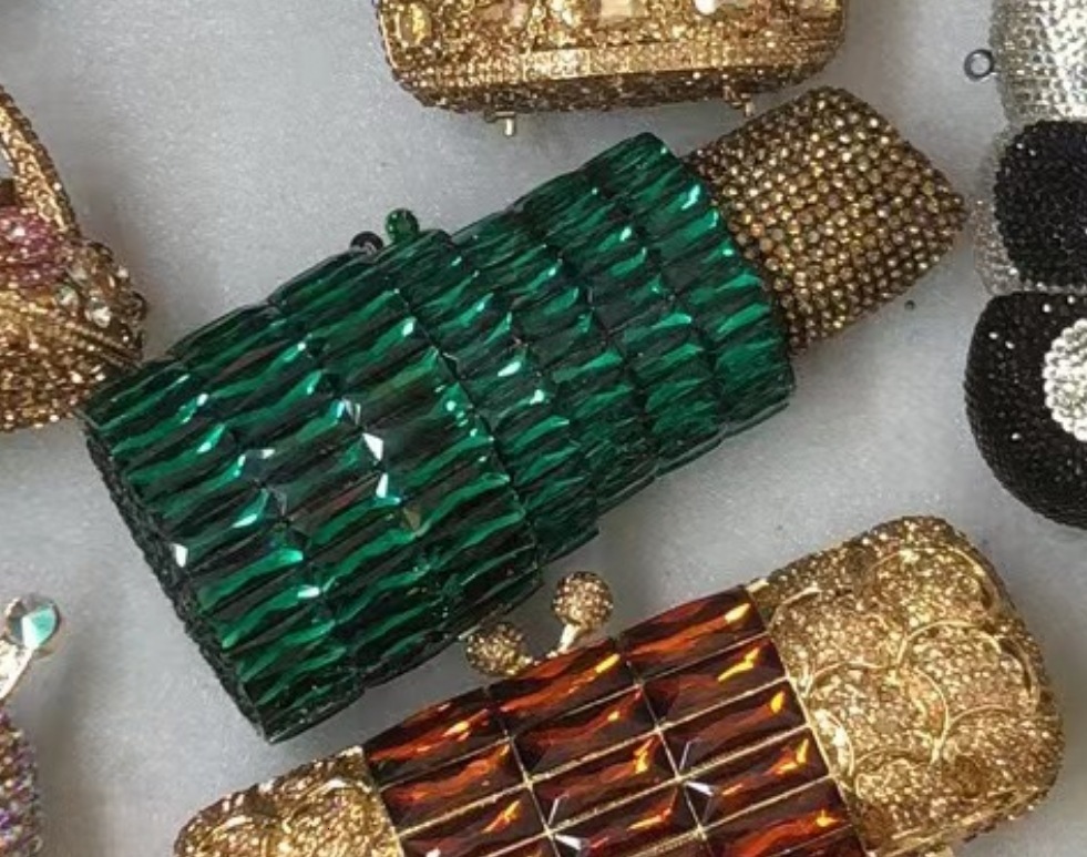 New Inlaid Dinner Full Of Diamonds, Hand Holding Lipstick, Women's Bag, Diamond Chain Clutch Crystal Evening Bag