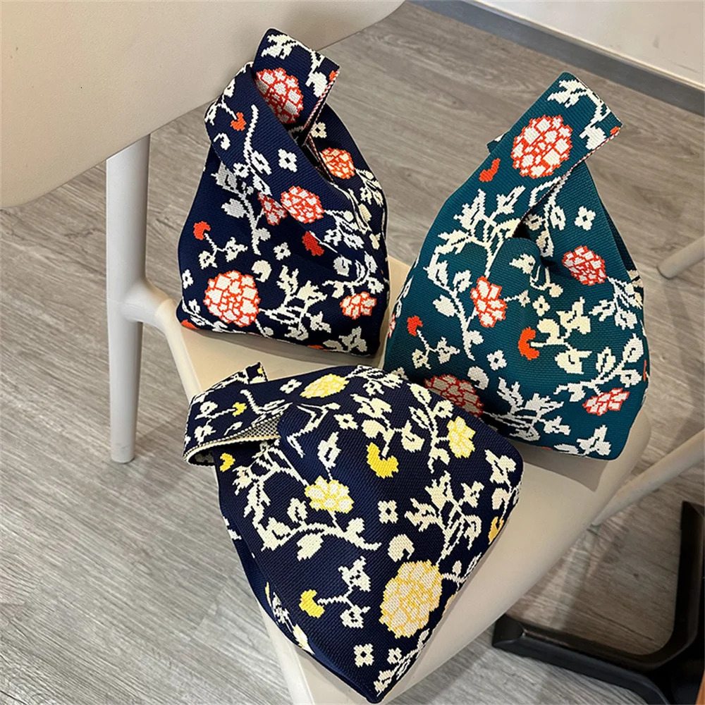 Retro Knitted Bags Large Capacity Floral Women Handbag Fashion Woven Shopper Purse Mini Knot Wrist Bag Reusable Student Tote Bag R250312