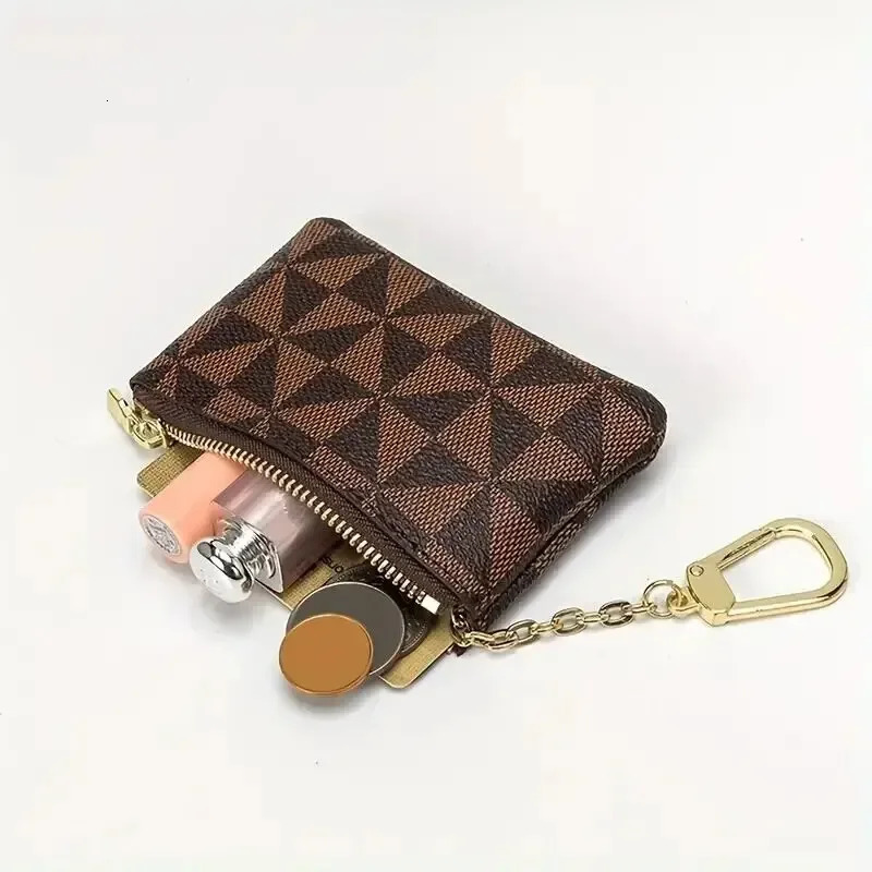 Mini Retro Zipper Coin Wallet Portable Clutch Bag Versatile Keychain Bag with Keychain Mini Short Zipper Bag 250311