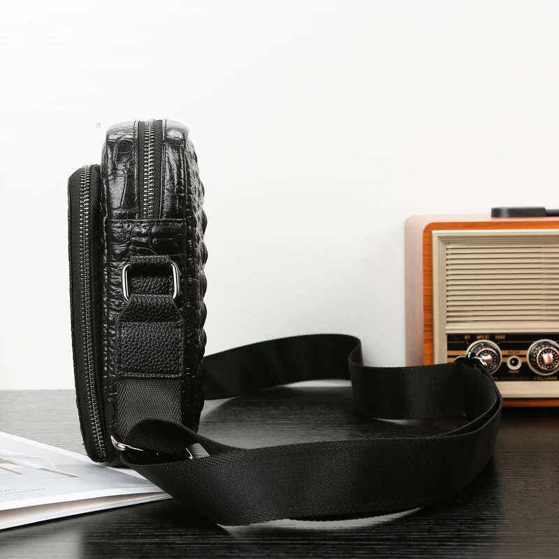 Bag Men Casual Cowhide Genuine Leather Crocodile Skin Men's Shoulder Crossbody Bags Bolsos Para Hombre Sacoches Hommes