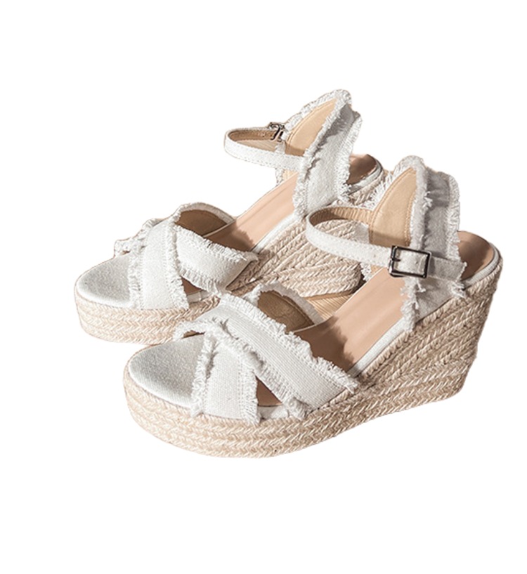 Black High heels slipper fashion Sandals Platform slippers embroidered canvas Flat Mules Platform Embroidered