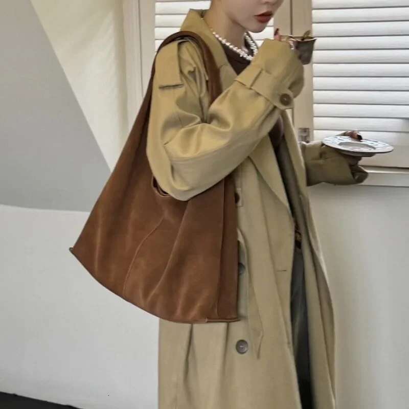 Women's Bags New Winter Matte Green Color Aesthetic Bags Shoulder Strap Handbags Women Large First Match Nubuck Leather Tote Coat Leisure