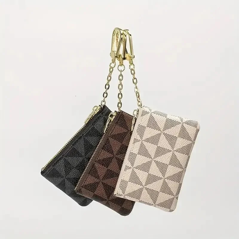 Mini Retro Zipper Coin Wallet Portable Clutch Bag Versatile Keychain Bag with Keychain Mini Short Zipper Bag 250311
