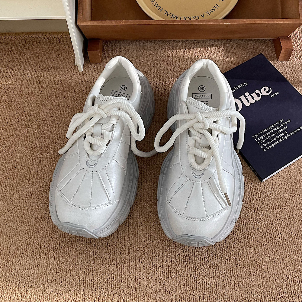 Anti Slip Multifunctional Women s Training Shoes 2025 New Breathable Color Matching Comfortable Fashion Designer Trendy Casual Shoes Board Shoes Skate