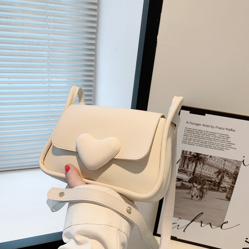 Trendy Summer Unisex Messenger Bag for Elegant Shoulder and Armpit Wear