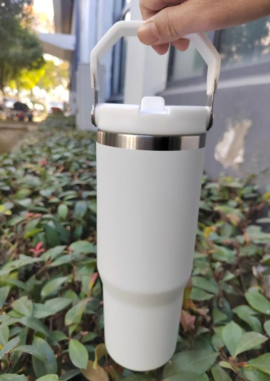 US Warehouse Water Bottles 30oz 20oz Cups Heat Preservation Stainless Steel Outdoor Large Capacity Tumblers Reusable Leakproof Flip Cup Water Bottle M