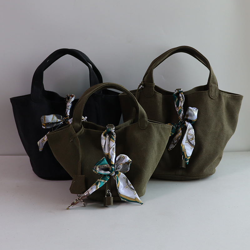 Vegetable Bag 2023, The Same Fashionable And Trendy Graffiti Personalized Vegetable Basket Military Green Canvas Handbag