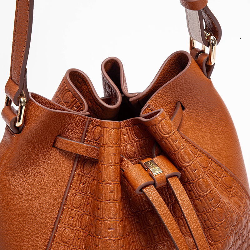 CHCH Versatile Daily Trendy Solid Color Women's Drawstring Switch Shoulder Crossbody Bag