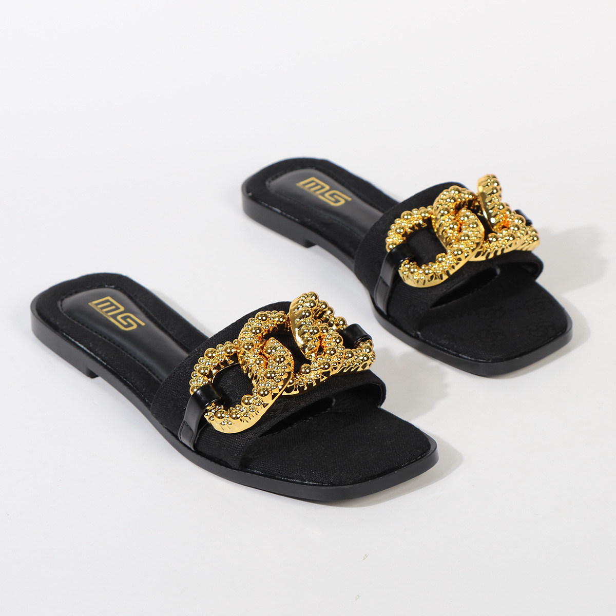 Women's large-size chain flat-bottomed slippers new European and American fashion casual slippers for spring and summer 2025 wholesale