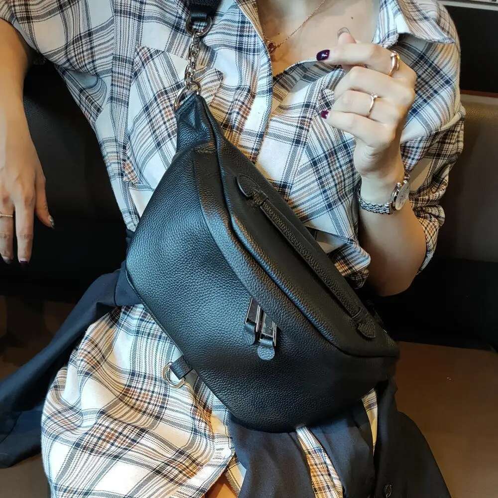 New Genuine Leather Chest Fashion Trend Multi-Function 2022 New Shoulder Small Wallet Black Crossbody Bag