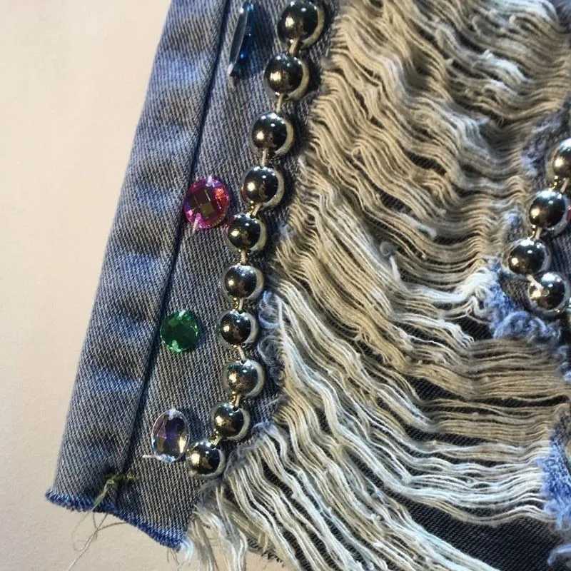 Retro mens bag shorts heavy industry hot high waisted denim sports pants hip-hop gothic basketball shorts streetwearXJ250313