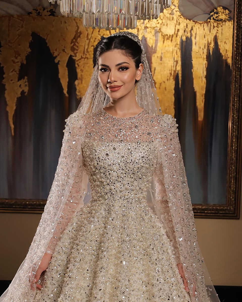 Luxurious Crystal Lace Arabic Wedding Dresses Ball Gown Full Sleeve Bridal Dress With Bling Sequins Beads Custom Made