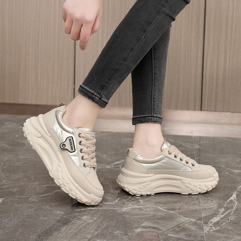 New Women s White Shoes 2025 Color Blocking Trend Designer Original Board Shoes Height Increasing Fashion Trend Outdoor Sports Shoes Jogging Shoes Ten