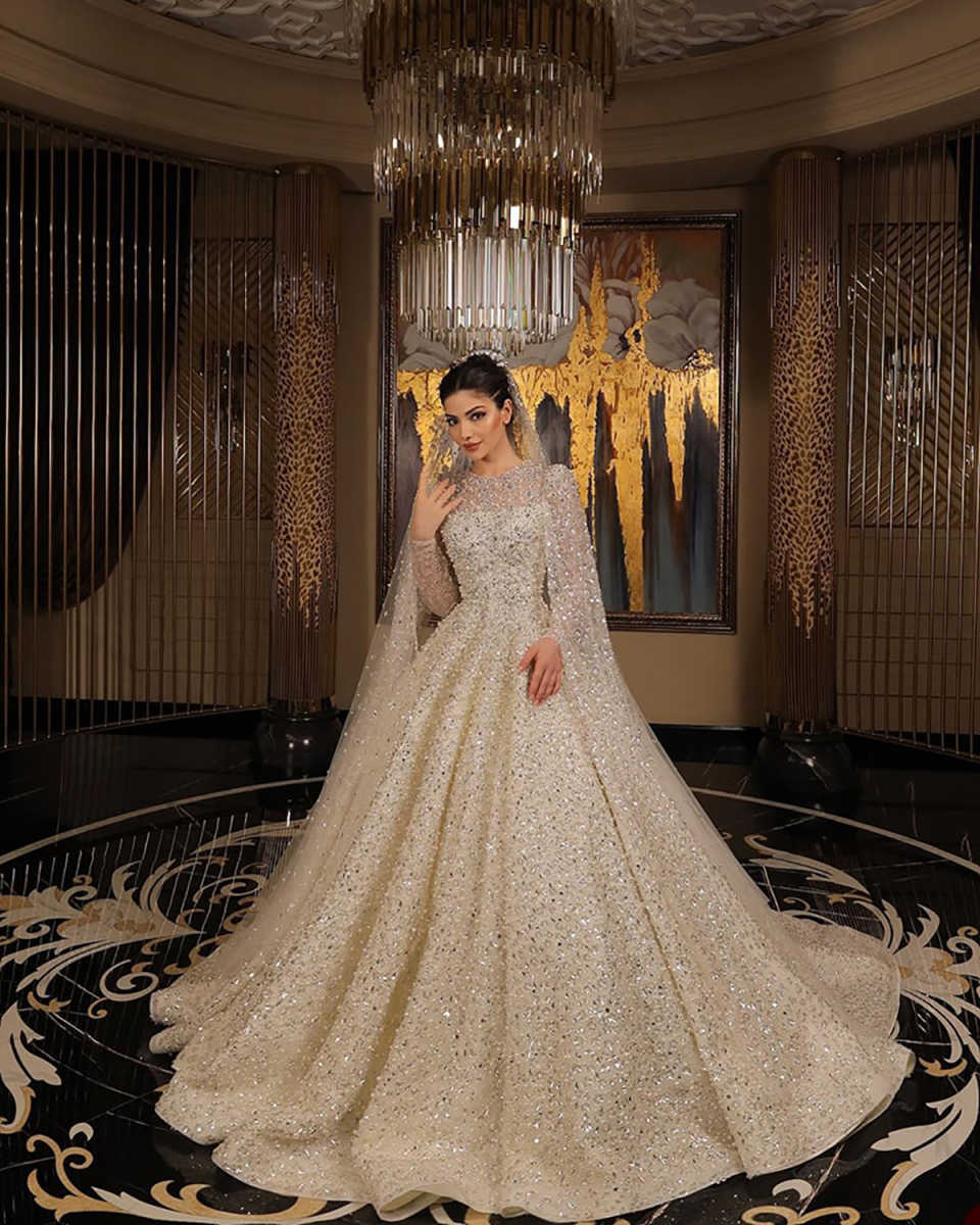 Luxurious Crystal Lace Arabic Wedding Dresses Ball Gown Full Sleeve Bridal Dress With Bling Sequins Beads Custom Made