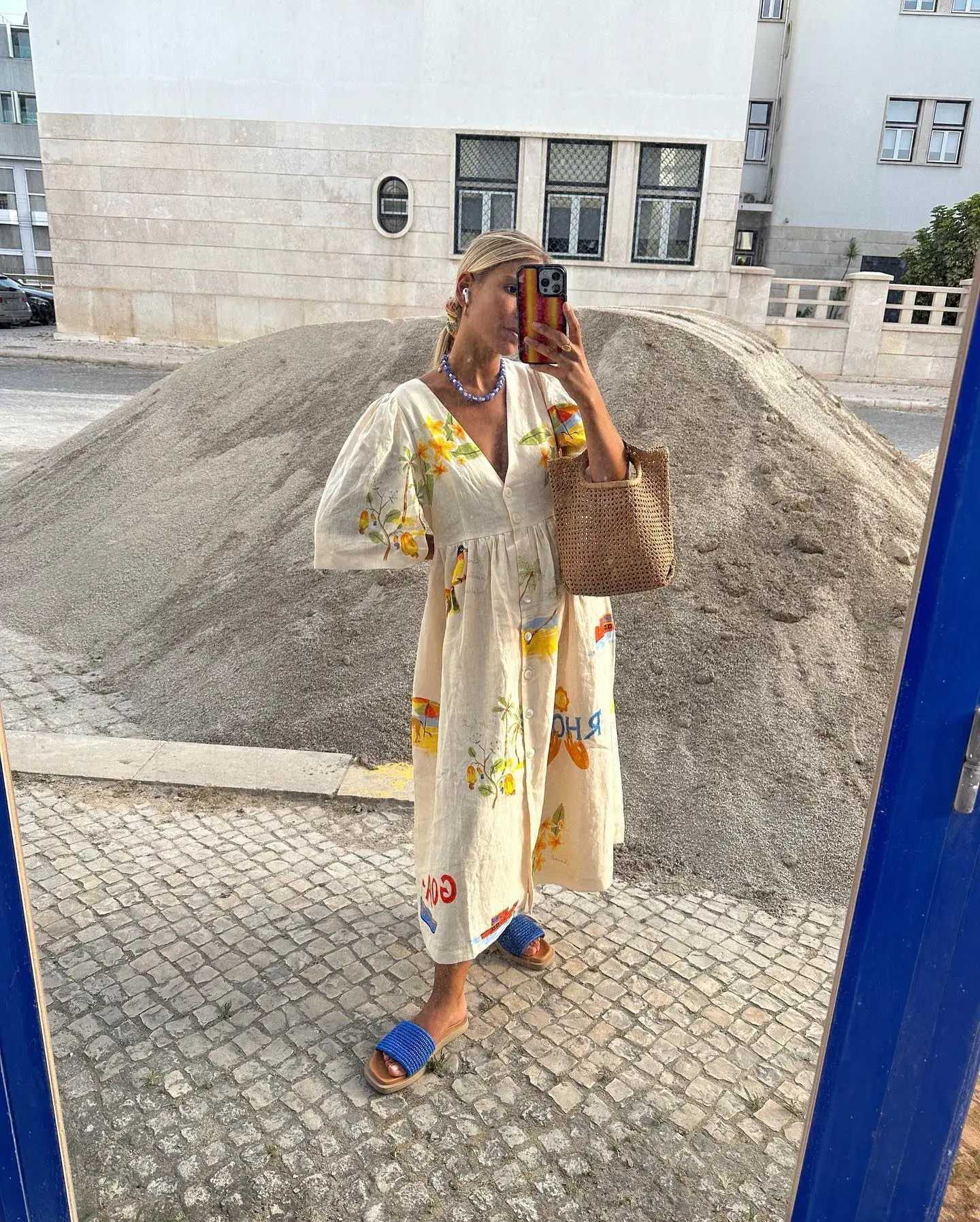 Urban Sexy Dresses Elegant Printed Dr Womens V-neck Puff Slve Loose Midi Womens Dress 2025 Summer Holiday Casual Womens Beach A-Line Vestitos Y2403121
