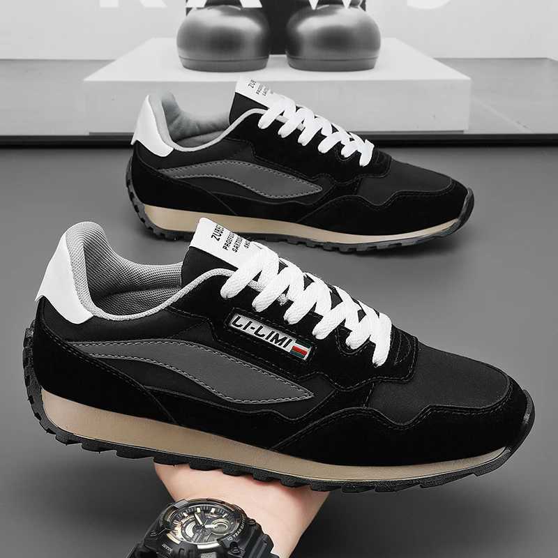 Mens Sports Shoes Lightweight Running Shoes Outdoor Lace up Forrest Gump Shoes Korean Edition Trendy Couple Skateboarding Shoes Y250315
