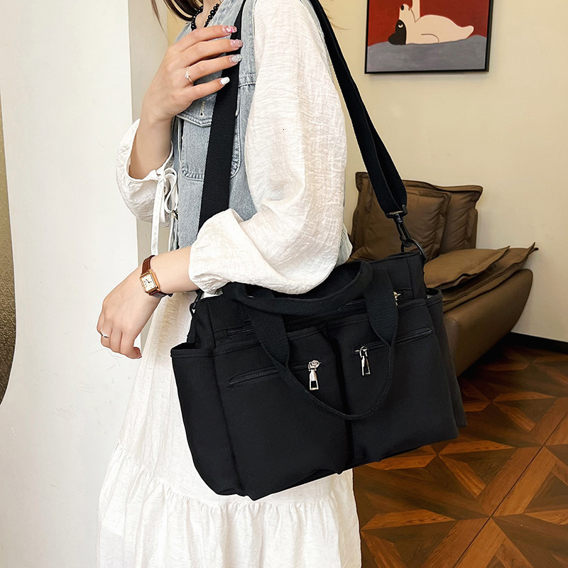 Tote Women's New Fashion Trend College Student Handbag Large Capacity Canvas Casual Versatile Shoulder Bag