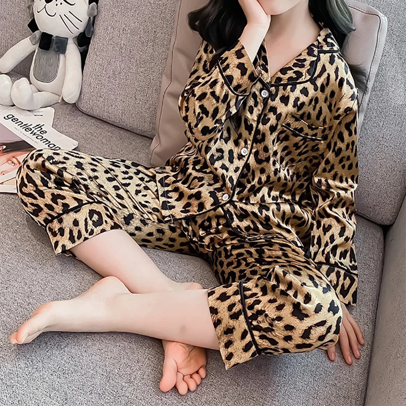 2PCS Childrens Summer Long sleeved Leopard Pattern Shirt TopPants Satin Silk Comfortable Girls and Youth Pajama Set 5-10Y 250312