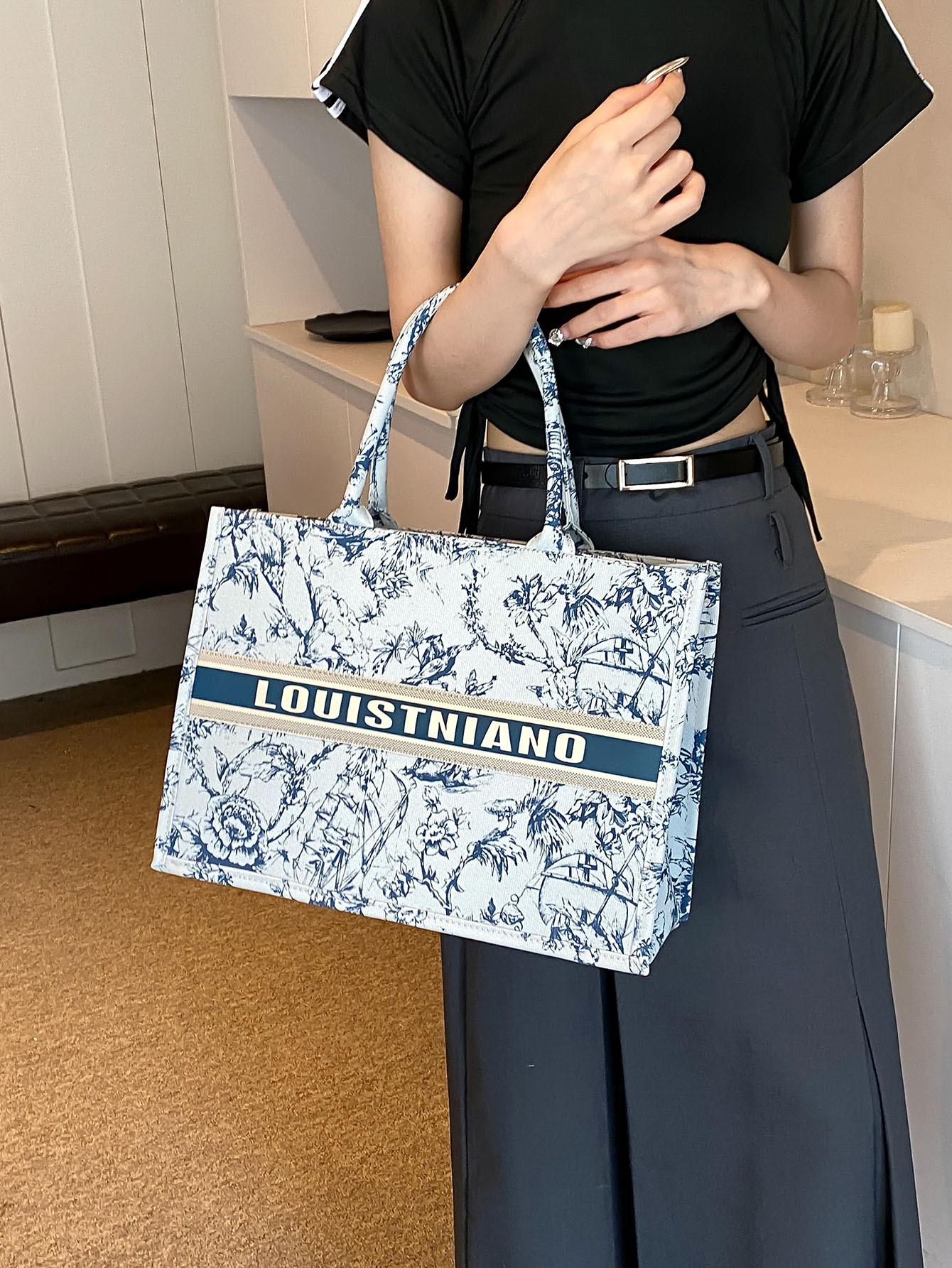 Free Shipping new designer Shoulder totes Bags for womens Fashion Bag Handbag Embroidery printing messenger fashionable printed woman crossbody bag