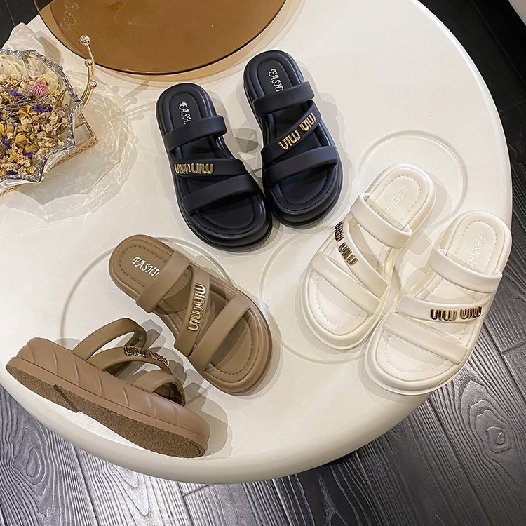 Designer 2025 hot free shipping designer for womens white khaki black New summer flat bottomed beach sandals
