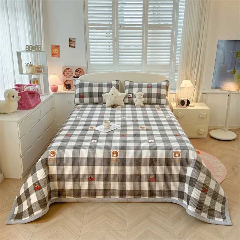 e Cotton Bedspreads for Bed Cover Garden Mattress Double Bed Covers Princess Bedcover size Bedspread Bedroom Thickening Y250313
