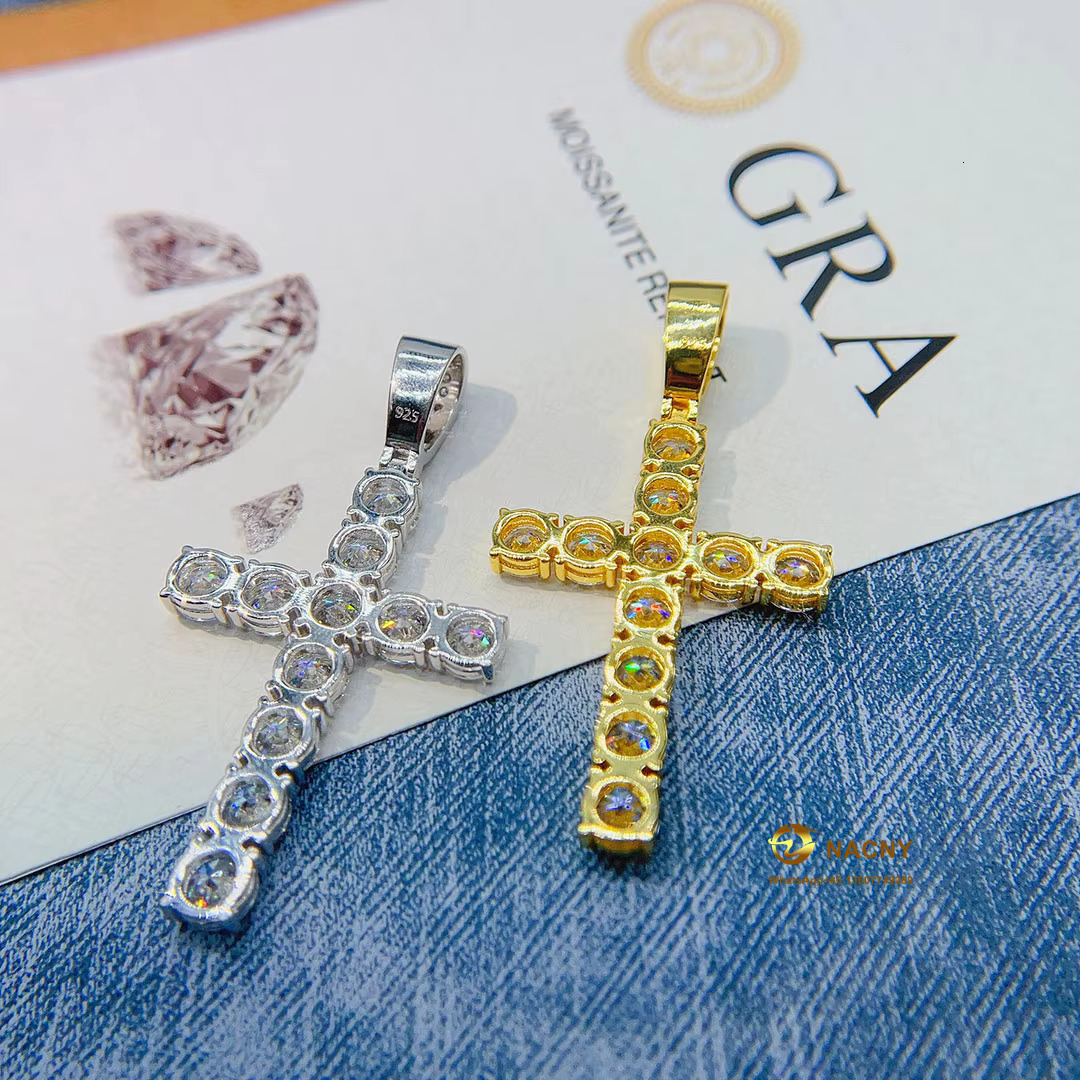 Hip Hop Jewelry 925 Sterling Silver Gold Plated VVS Moissanite Diamond Men Jewelry Pendant Diamond Cross Pendant
