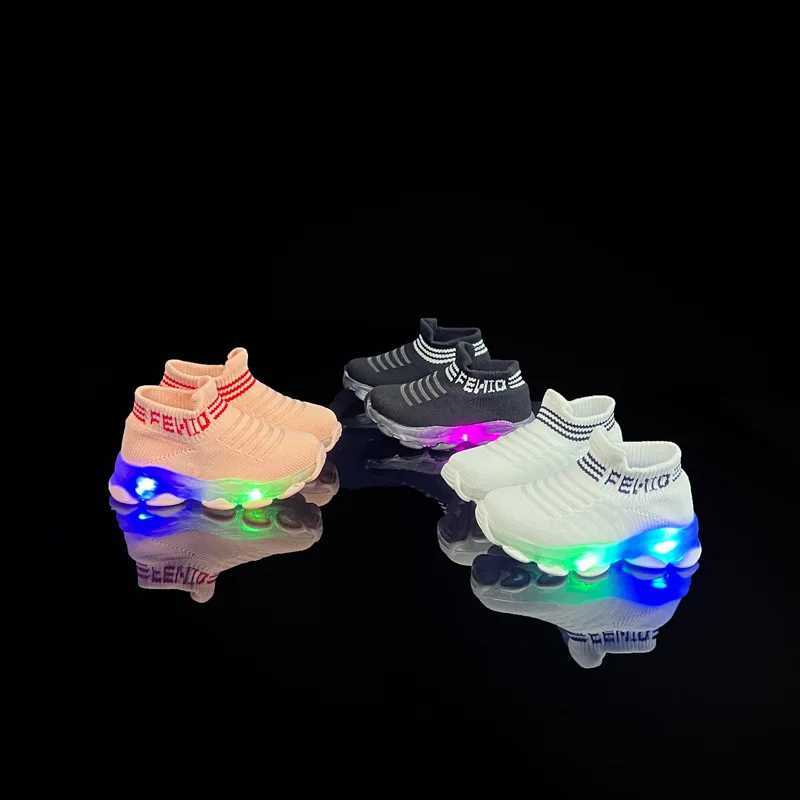 Boys and girls weave sports socks and shoes with LED lights new summer breathable and elastic childrens shoes M250313