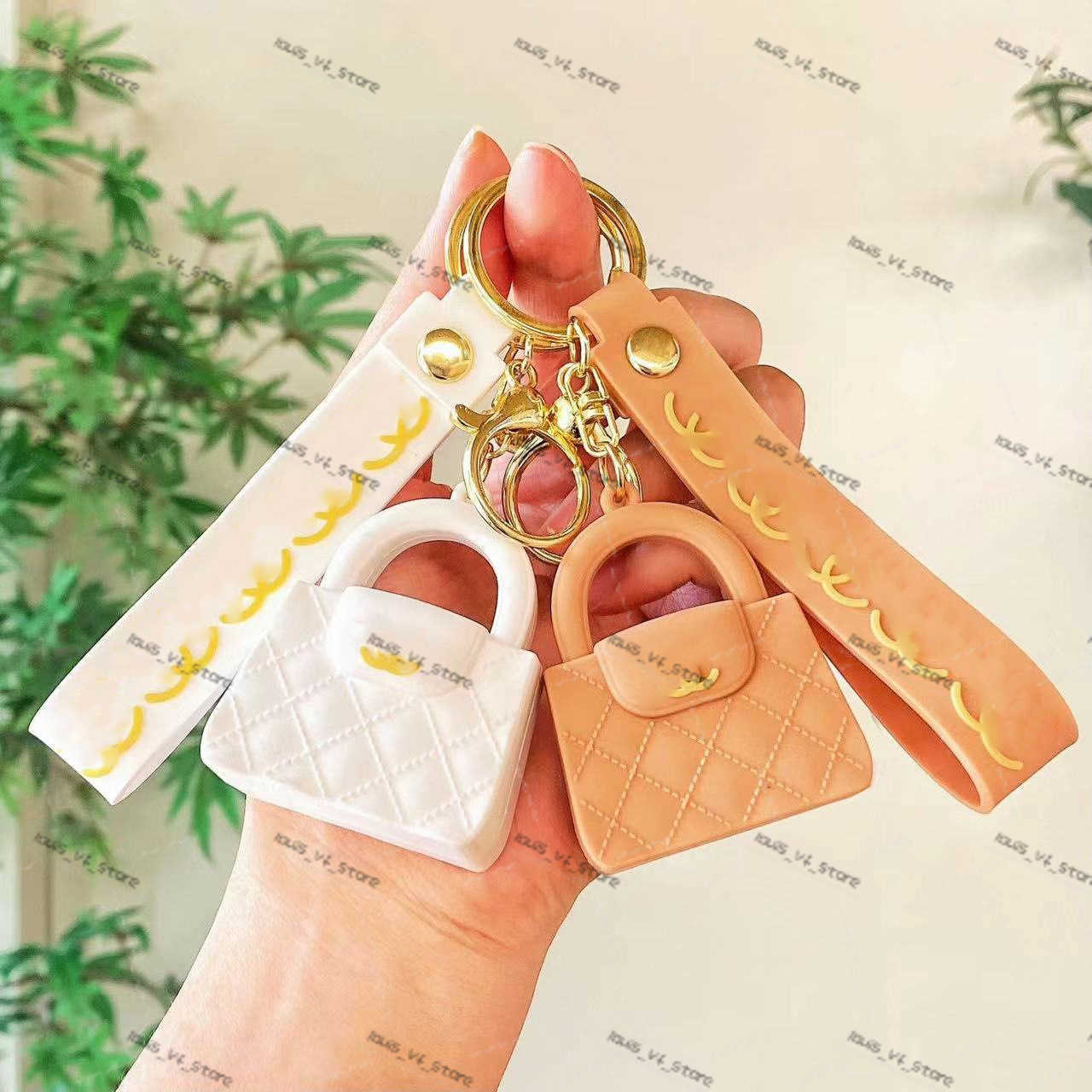 Key Rings simulation keychain mini bag pendant womens car keychain small gift H250313 K0JM