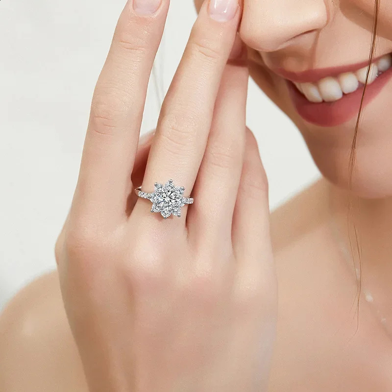 2CT D Color Rings For Woman Sunflower Brilliant Diamond S925 Silver 18K Plated Wedding Jewelry Ring with Certificate250312