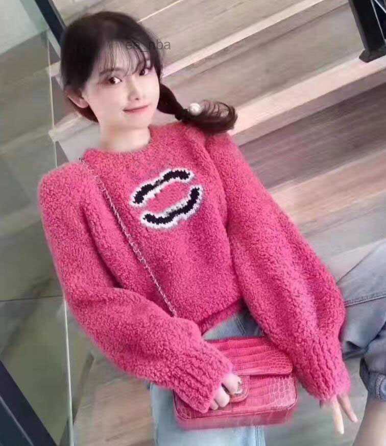 Womens Luxury brands Designers Sweater pink Letters Pullover Men S Hoodie Long Sleeve Sweatshirt Embroidery Knitwear Winter Clothes CC Interlocking jumpers