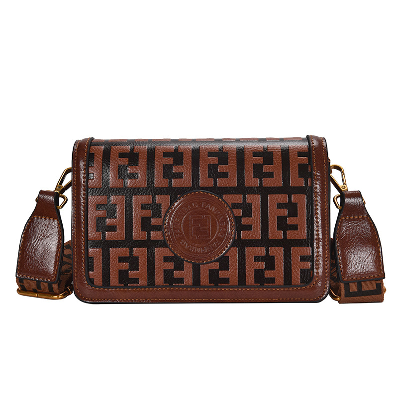 Designer Handbags Outlet Chic Flap Shoulder Bag Women - Fashionable Crossbody Messenger For Daily Use New Free Delivery Designer Bag