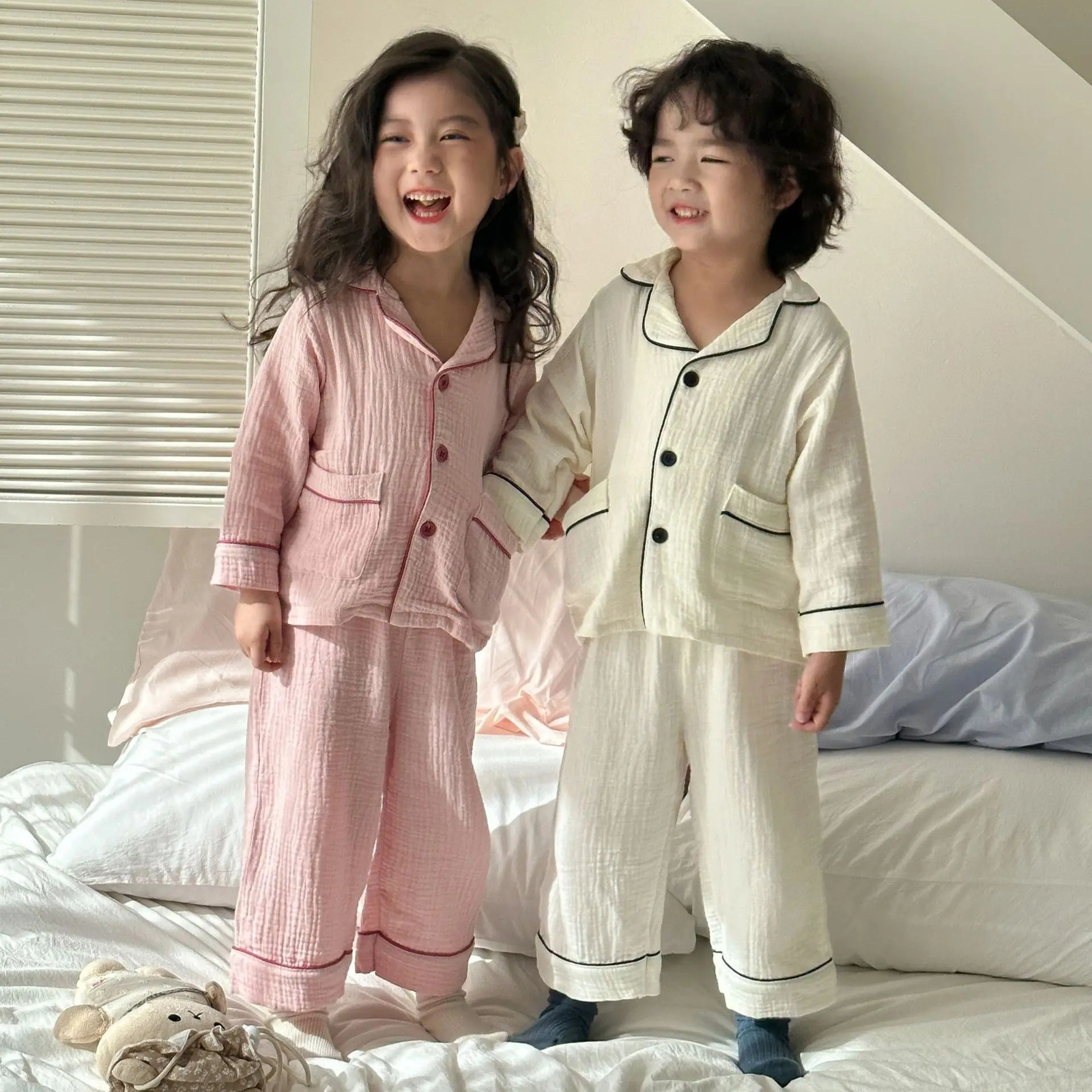Spring Autumn Childrens Sleepwear Pure Cotton Gauze Class A Long Sleeved Set For Girls Kids Baby Homewears Set 250312