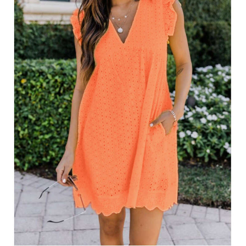 European American women's lace jacquard hollow V-neck dress with double layered pocket cover, versatile and trendy new clothing in 2025