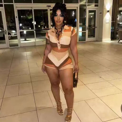 New Spring And Summer Woolen Fashion Elegant Contrasting Color V-Neck Short Sleeved Jumpsuit Knitted Set For Women