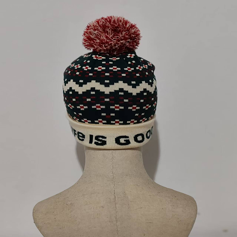 Brimless Unisex Knitted Beanie - High-Quality Materials & Multiple Colors Available