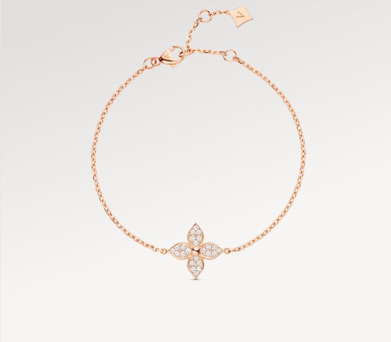 With BOX Charm Bracelets Luxury Diamond Flower Designer Bracelet Rose Gold Laser Brand Bangle Wedding Party Jewelry Never Fade