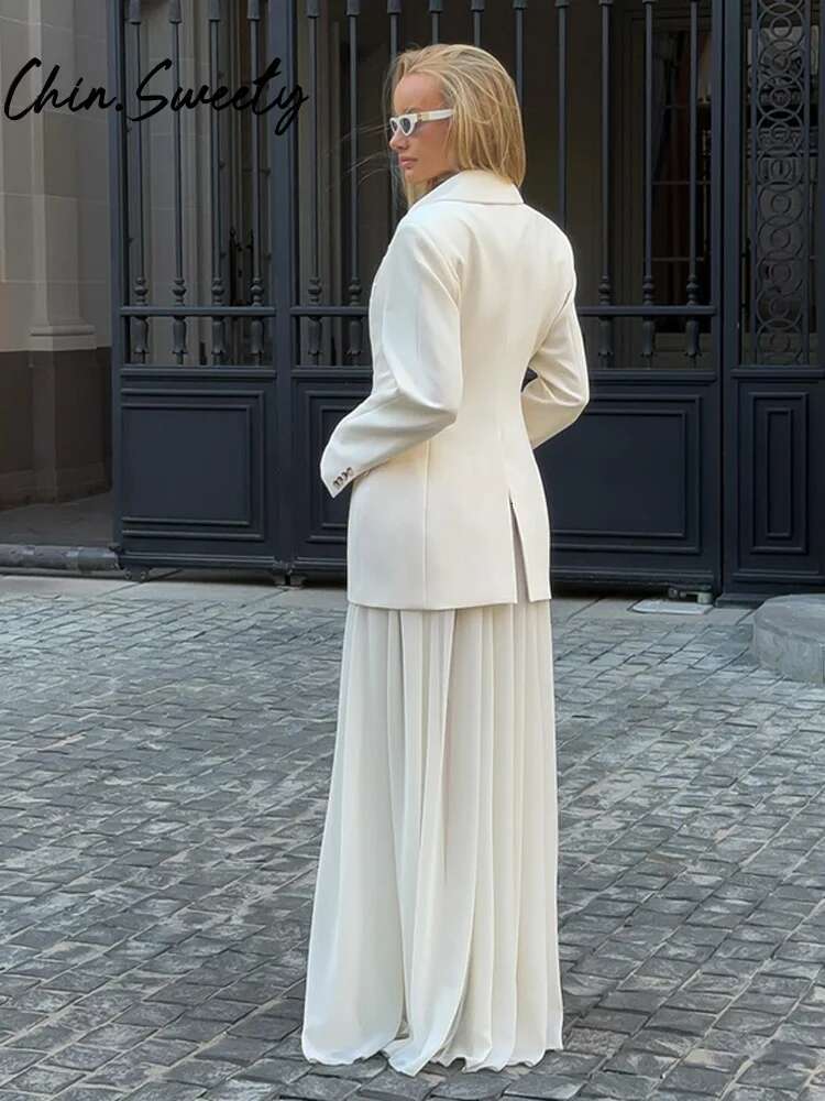 Elegant Solid Women Blazer Slim Long Sleeve Lapel Single Button Pocket Female Coat 2025 Spring Autumn Urban Lady Streetwear