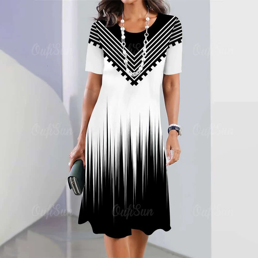 Fashion Striped Woman Clothing Dresses Simplicity Print Short Sleeve Women's Elegant Black Female Long Dress Pullover 2024