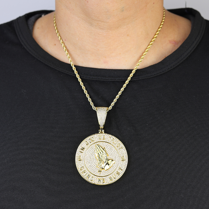 New arrived hip hop pendant with full cz paved gold plated punk styles letter in god we trust charm with rope chain necklace for men boy pray jewelry 